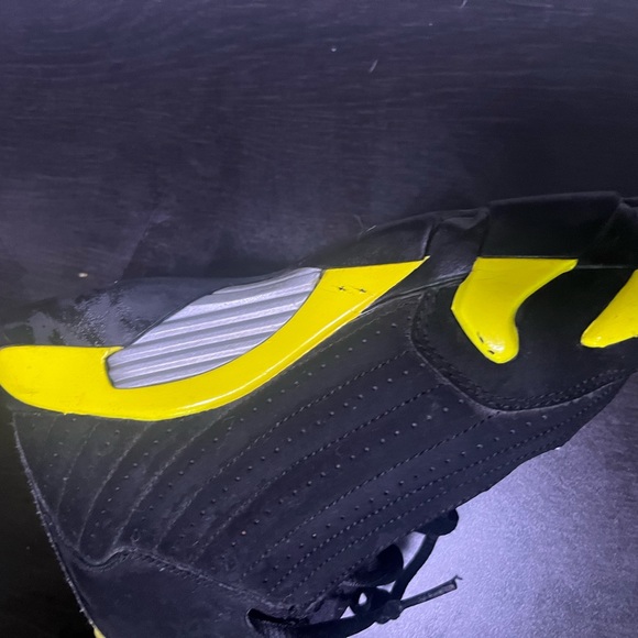 Air Jordan Retro 14 "Thunder" - Picture 3 of 9
